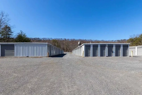 KO Storage of Berkeley Springs - 10925 Valley Rd storage facility exterior view