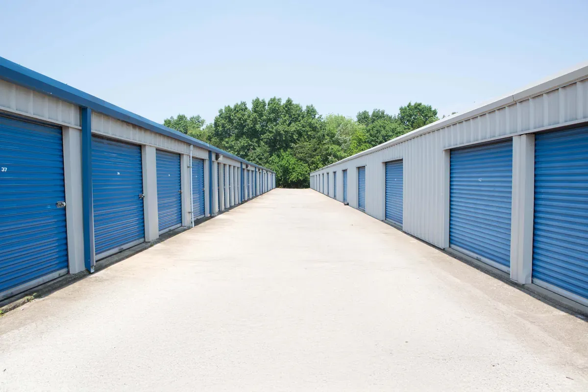 Drive aisle KO Storage of Murfreesboro, TN