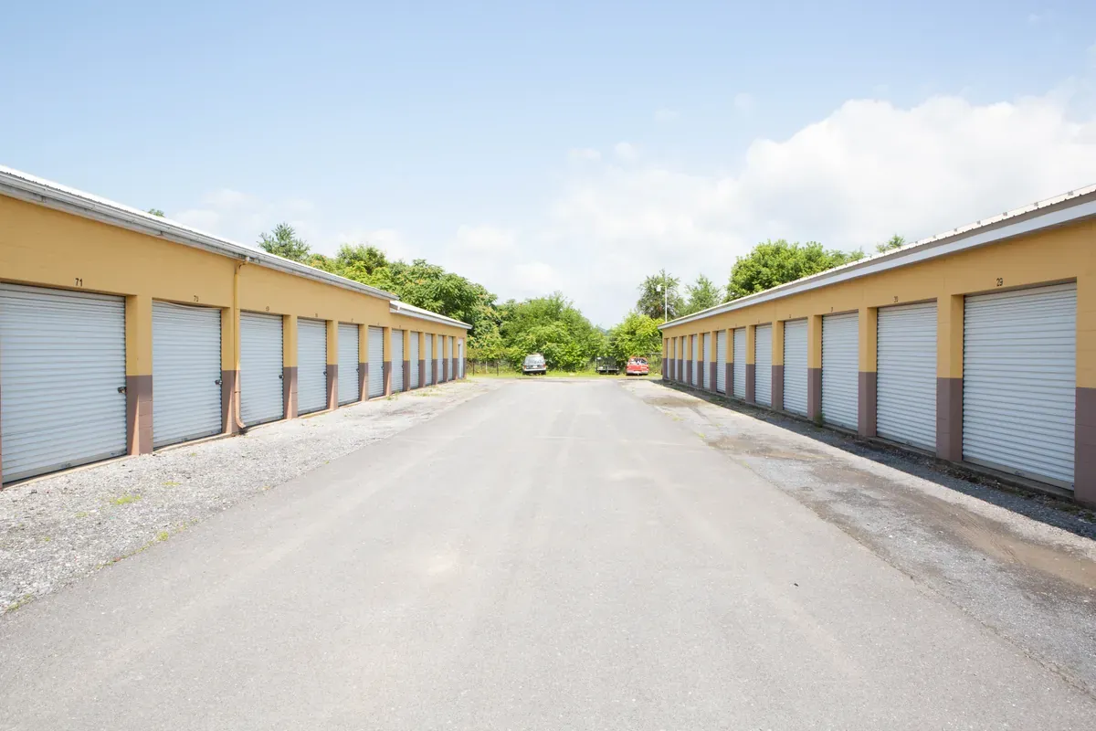 Facility drive lane KO Storage of Chambersburg, PA