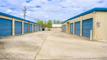 KO Storage of Port Allen - Court St storage facility exterior view