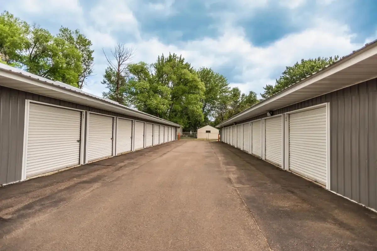 Drive lane KO Storage of Rush City, MN