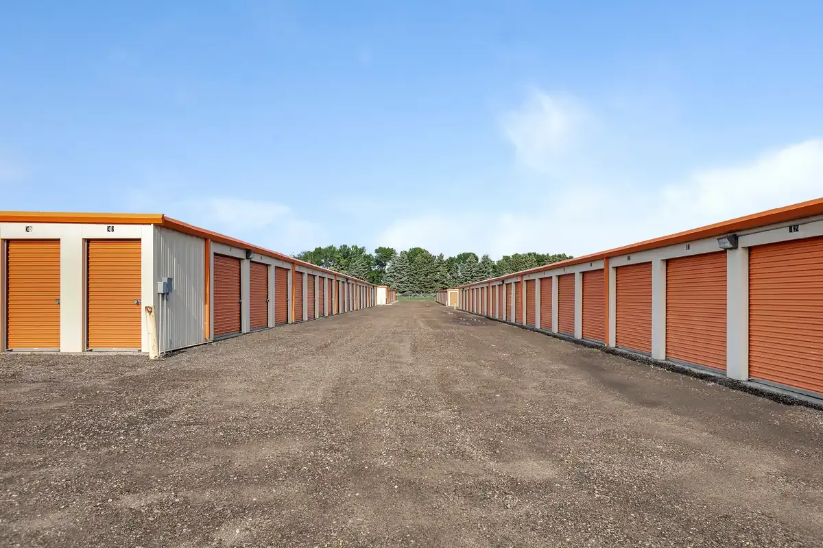 Drive lane KO Storage of Minot, ND