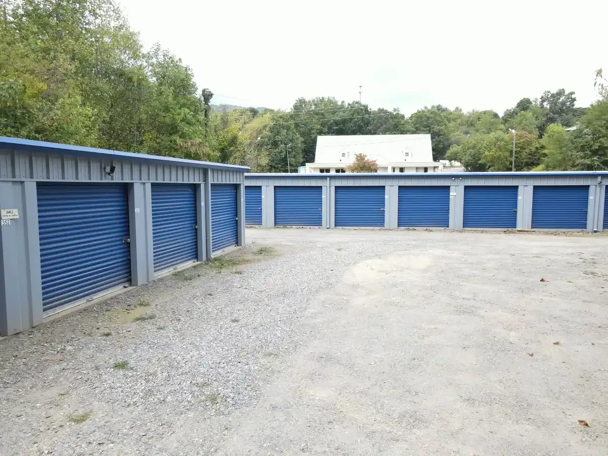 Self storage units KO Storage of Candler, NC