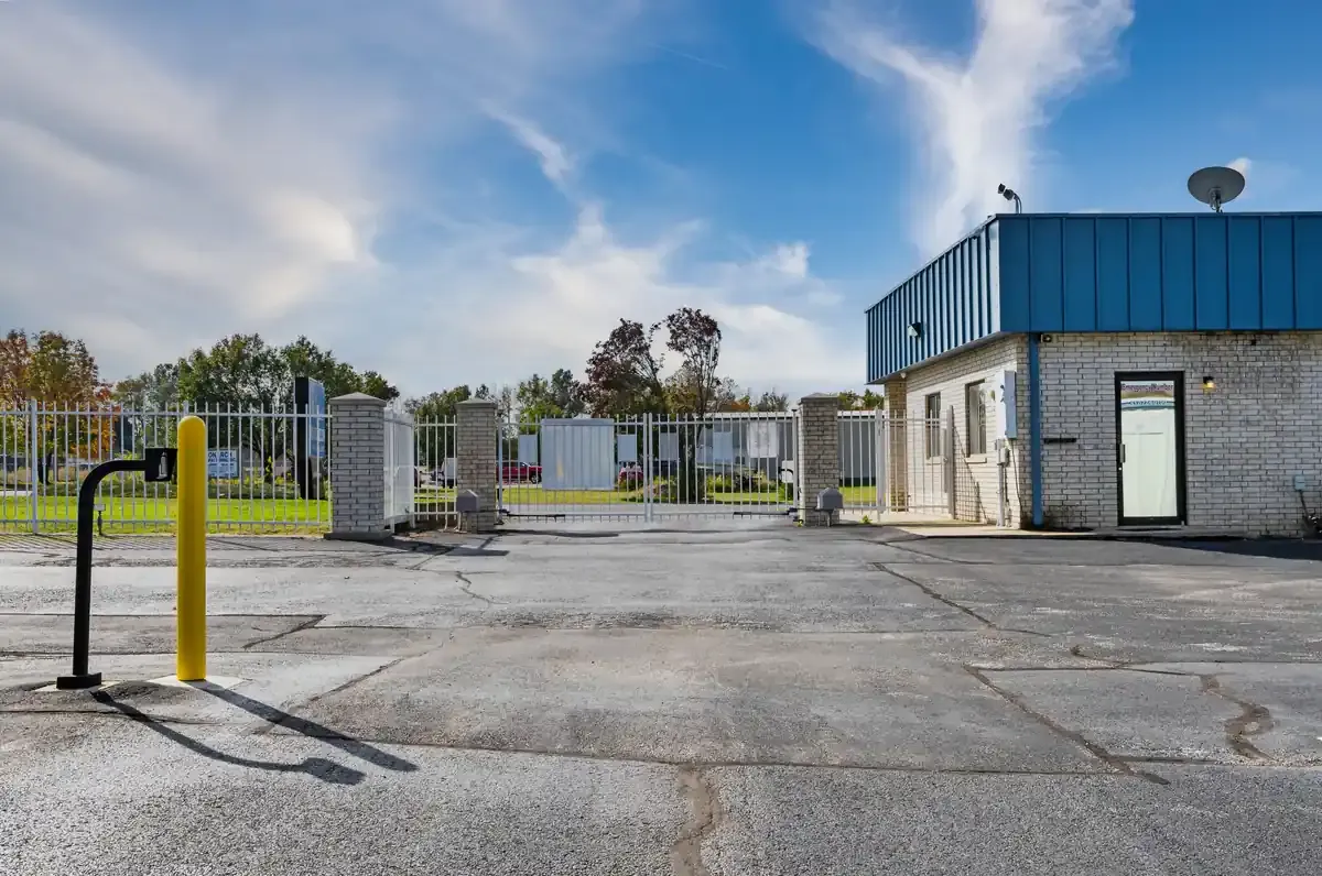 Gated storage facility KO Storage of Nixa, MO
