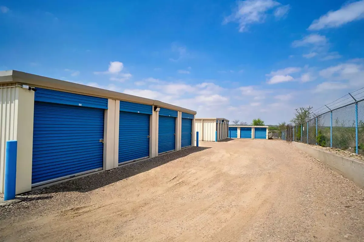 Drive up units at KO Storage