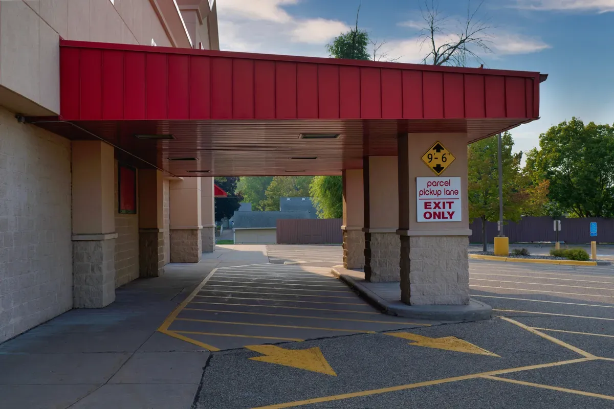 Front entrance KO Storage of Red Wing, MN