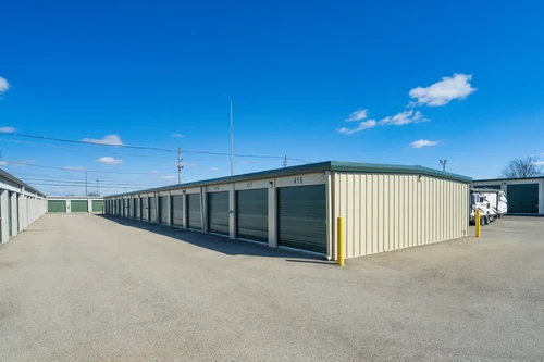 KO Storage of Louisville - National Turnpike storage facility exterior view