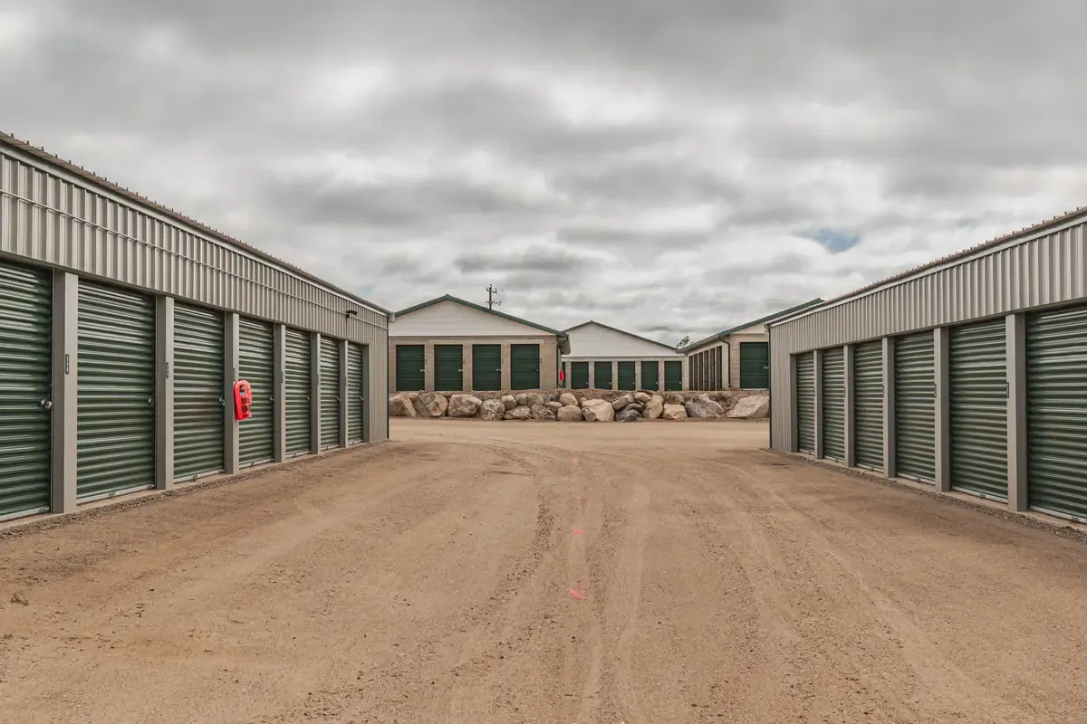 Drive lanes KO Storage of Rhinelander, WI