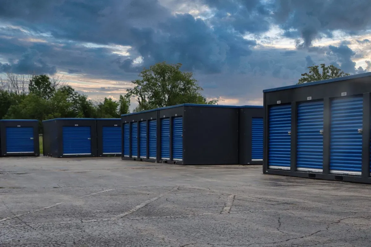 Self storage units KO Storage of Milwaukee, WI