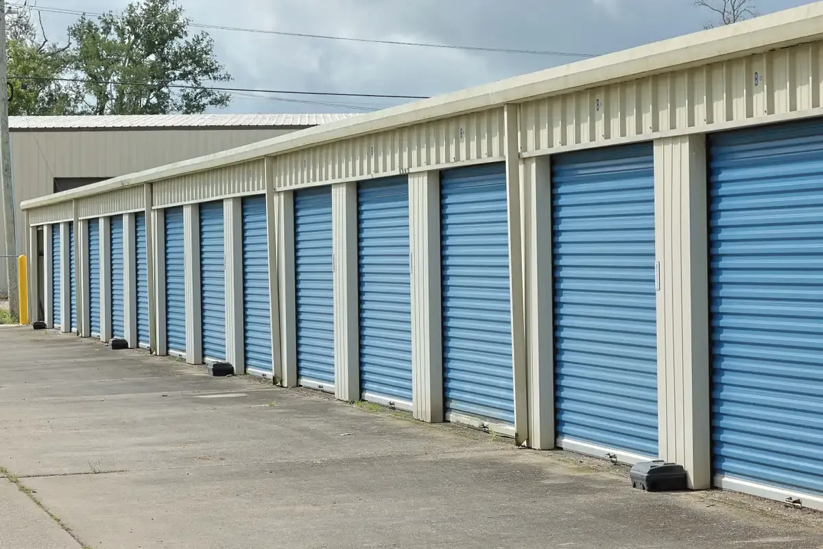 Drive up access self storage KO Storage of Breaux Bridge, LA