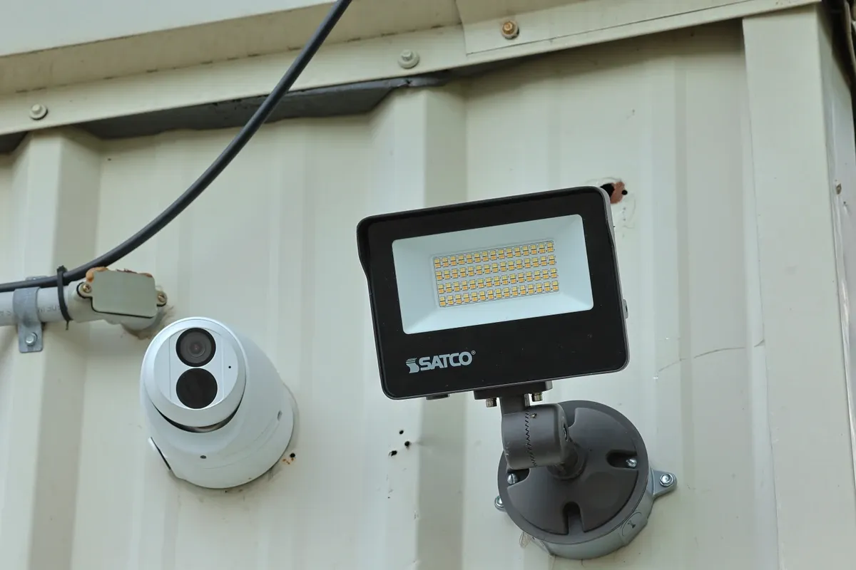 Lighting and security KO Storage of Breaux Bridge, LA