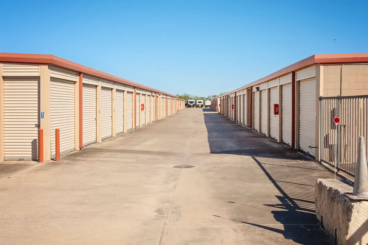 Drive up storage KO Storage of Harlingen, TX