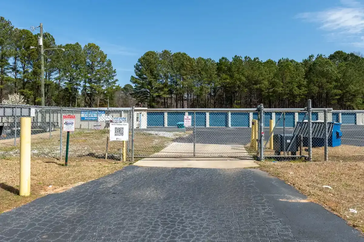 Entrance KO Storage of Hampton, GA