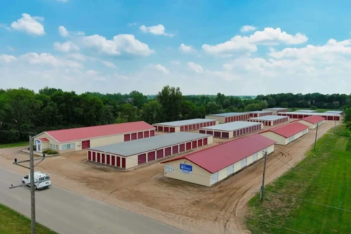 KO Storage of Milbank - W 12th Ave storage facility exterior view