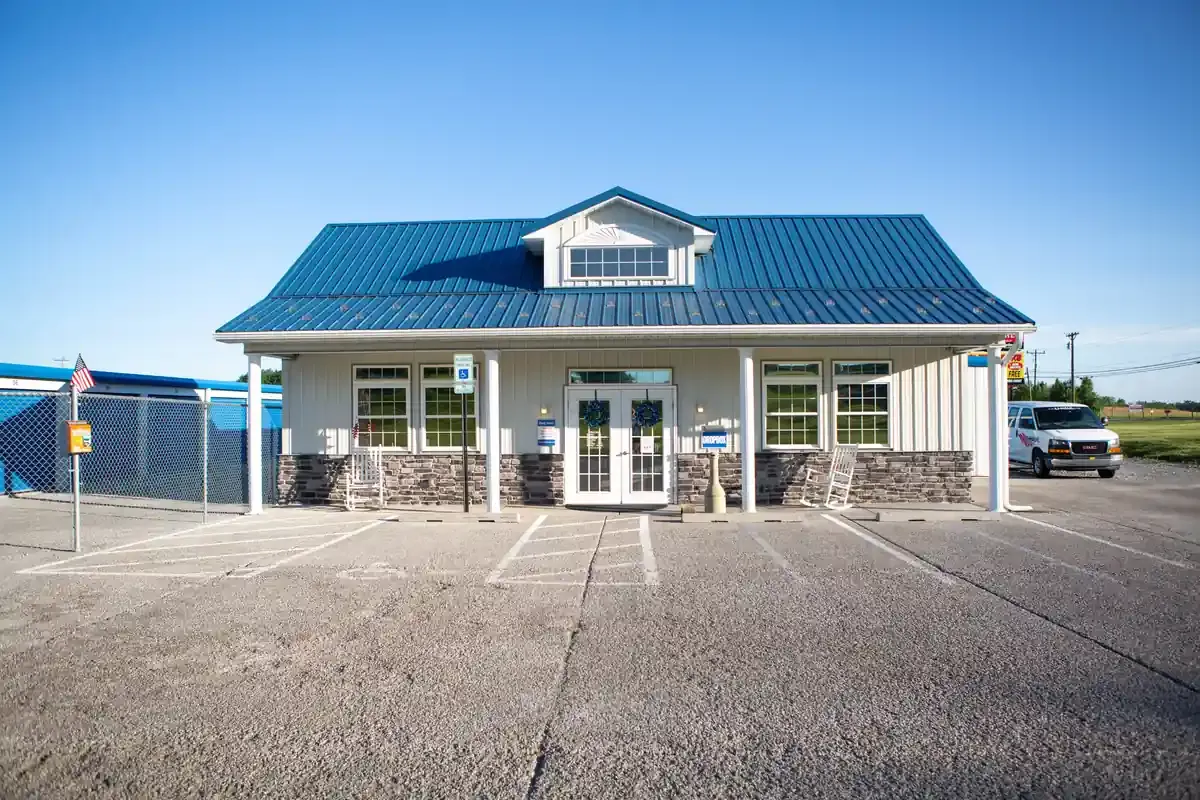 Facility main office KO Storage of New Oxford, PA