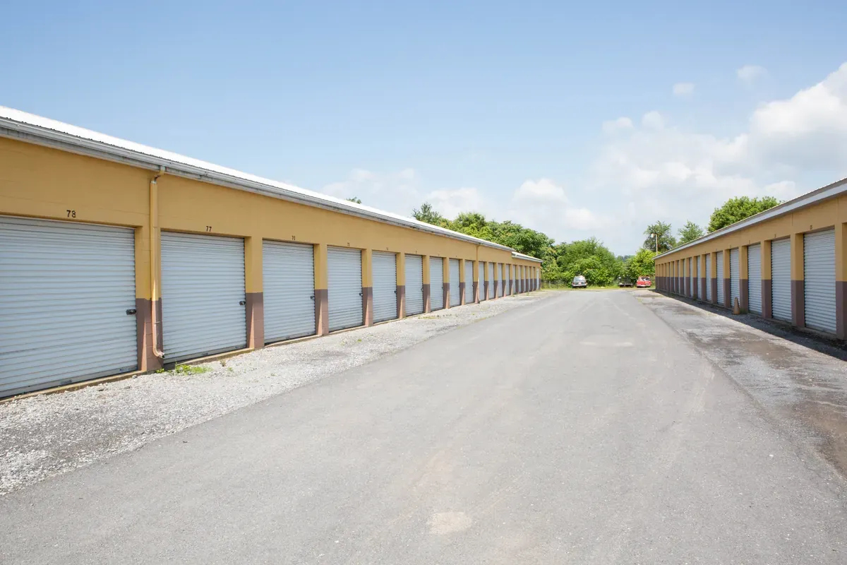 Self storage units KO Storage of Chambersburg, PA