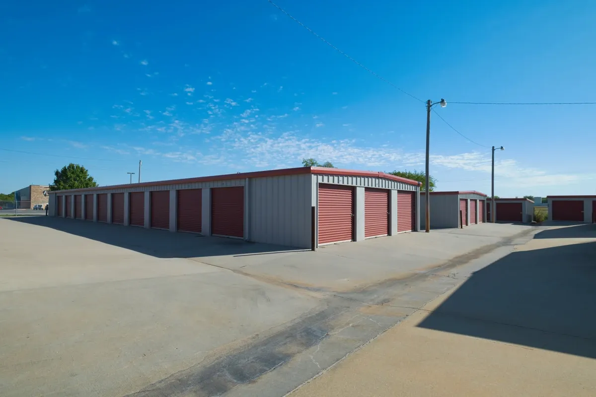Drive up self storage unit KO Storage of Shawnee, OK