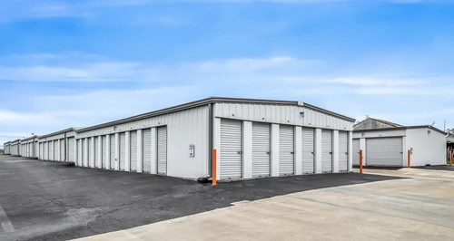KO Storage of Harrah - S Harrah Rd storage facility exterior view