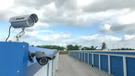 Security camera at KO storage of New Oxford - Carlisle Pike